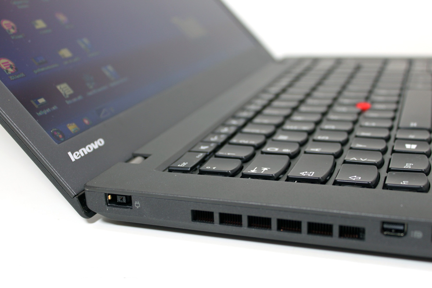 Laptop Lenovo T440, Procesador i5 4200U 2.3 GHz, 4ta gen,  8Gb Ram, Disco duro 500Gb,  Display 14", Webcam, Teclado Ingles, no DVD-RW,  Refurbished B,  garantia 1 año